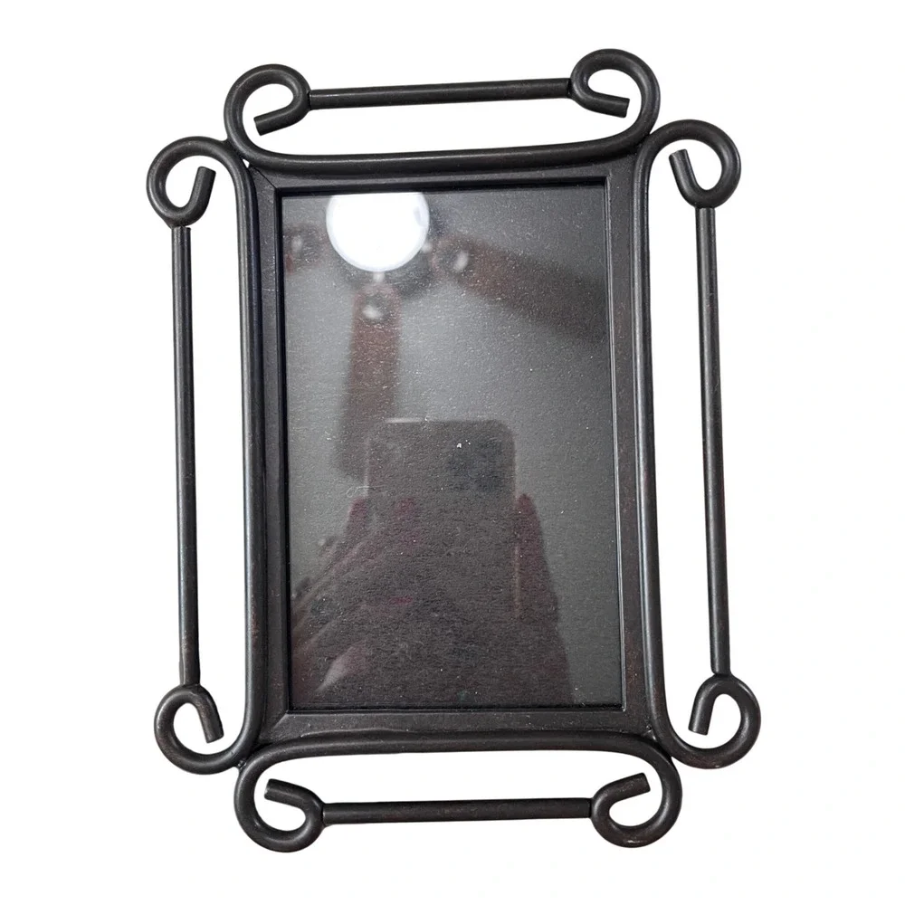 Vtg iron Mid Century Modern 4x6 Picture Frame Ornate Etched scroll filigree